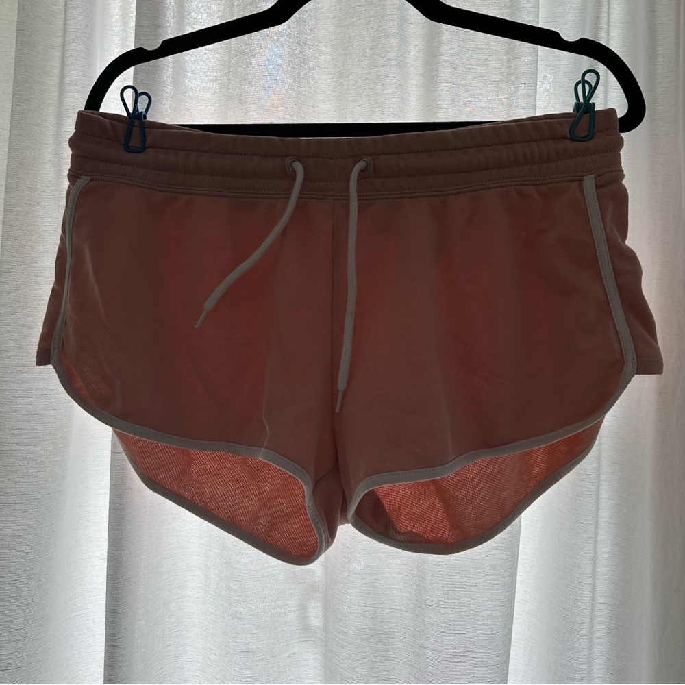 H&M DIVIDED Gym Shorts in M & Pink